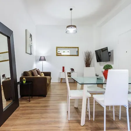 Hemeras Boutique Homes Exclusive 4bdr Close To Duomo Apartamento Milán
